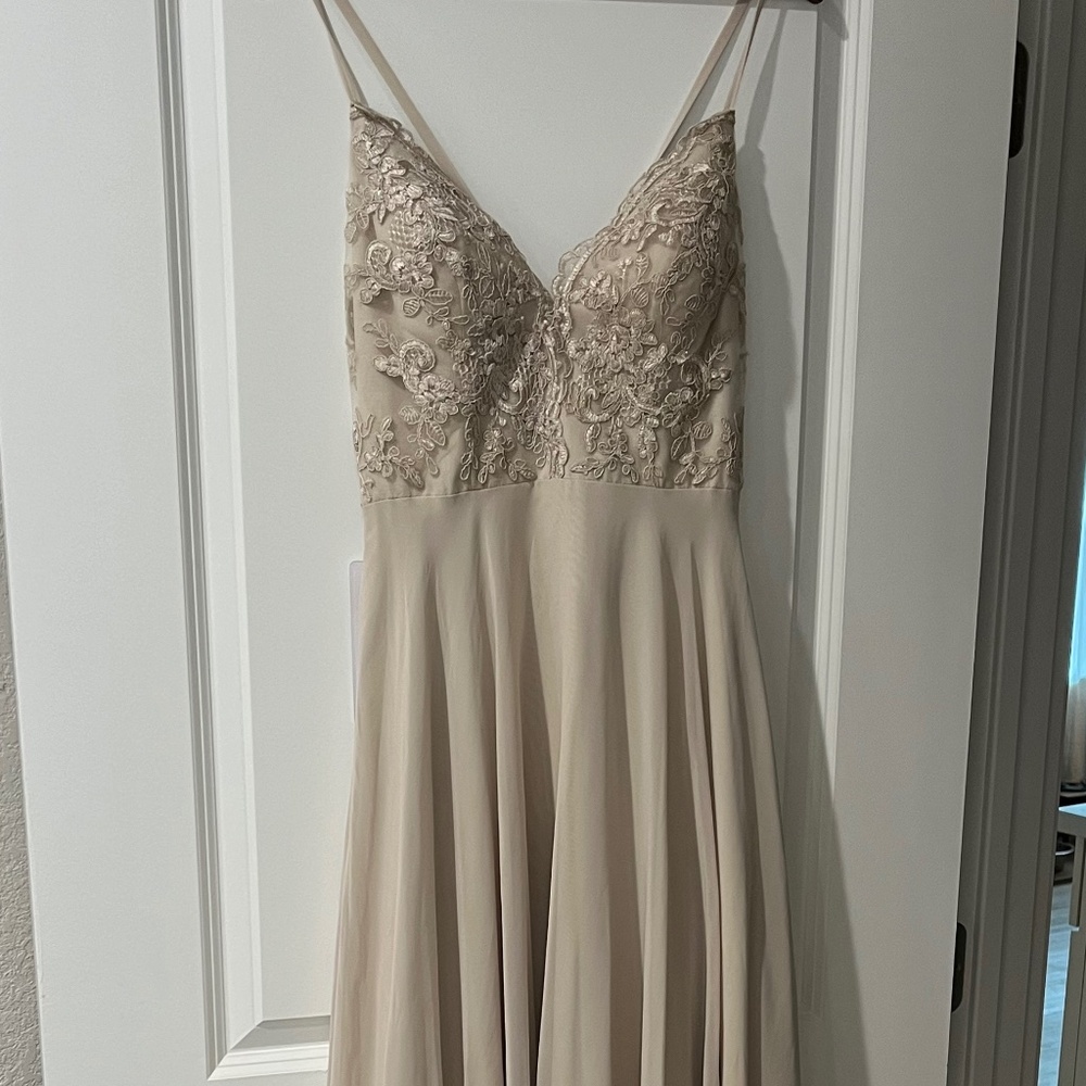 Unworn Azazie Sonya Bridesmaid Dress